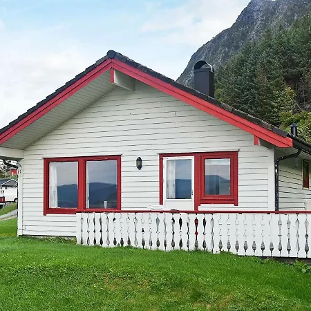 7 Person In Holiday home Selje