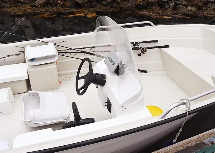 7 Person In Selje-by Traum * Selje