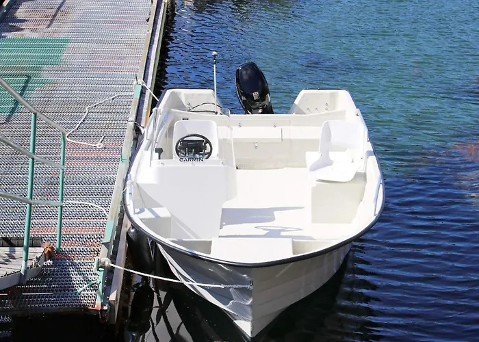 7 Person In Selje-by Traum Semesterbostad